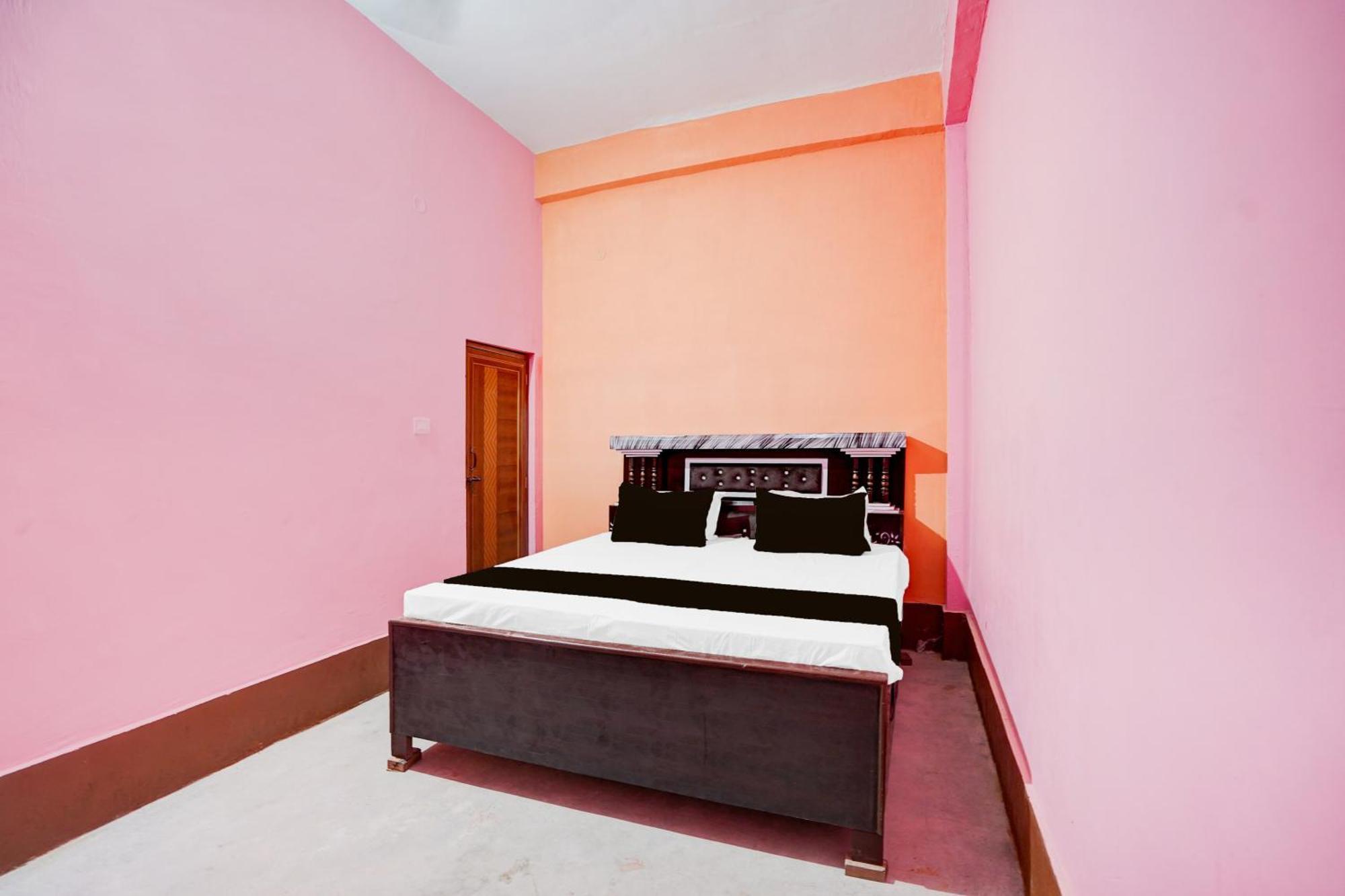 Spot On Celebration Hotel Kānpur Exterior foto